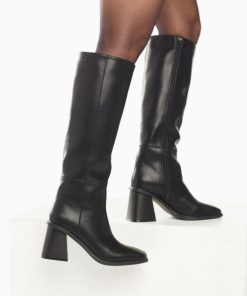 Kellychris.shop0169cb6f82 2