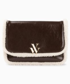 Kellychris.shop3bac7fa586 1