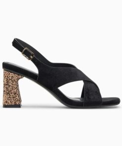 Kellychris.shop50dc5e52c6 1