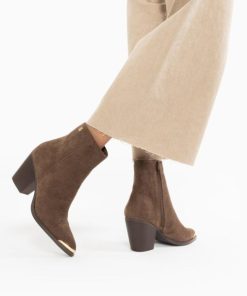 Kellychris.shopf1eb53acf8 2