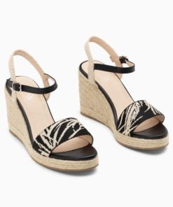 Kellychris.shopf6ac71f595 3